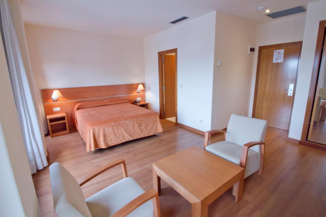 Bergondo Hotel Torques מראה חיצוני תמונה